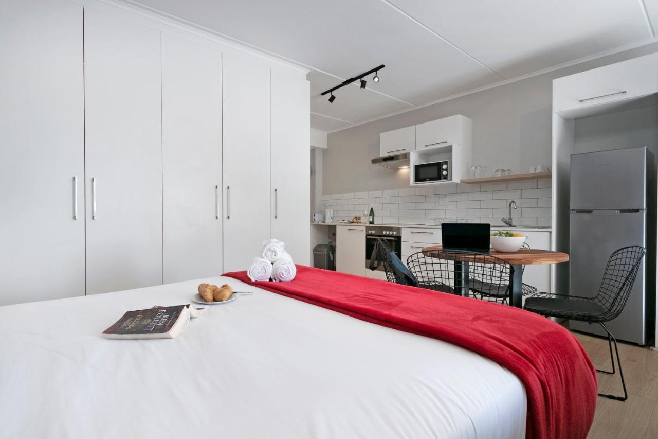 Urban Artisan Luxury Suites By Totalstay Kapstaden Exteriör bild