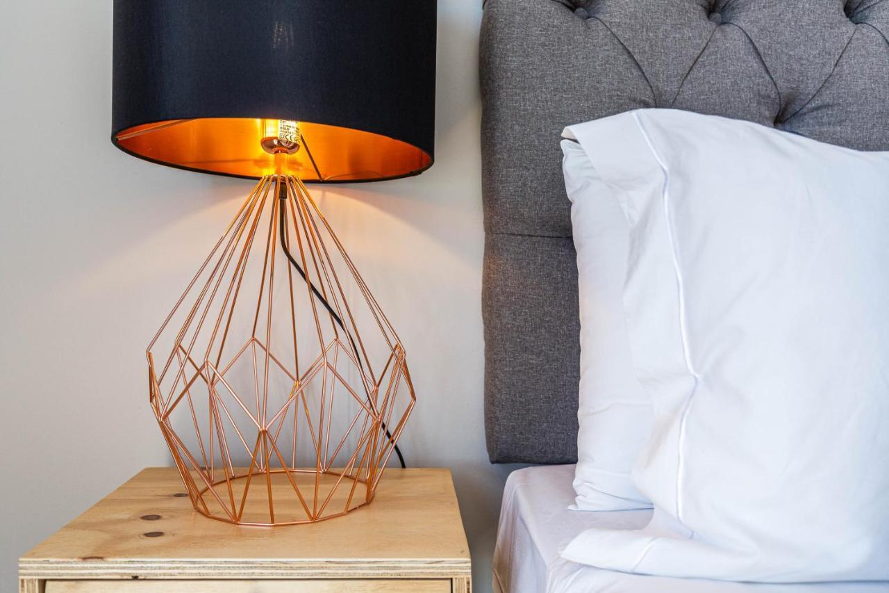 Urban Artisan Luxury Suites By Totalstay Kapstaden Exteriör bild